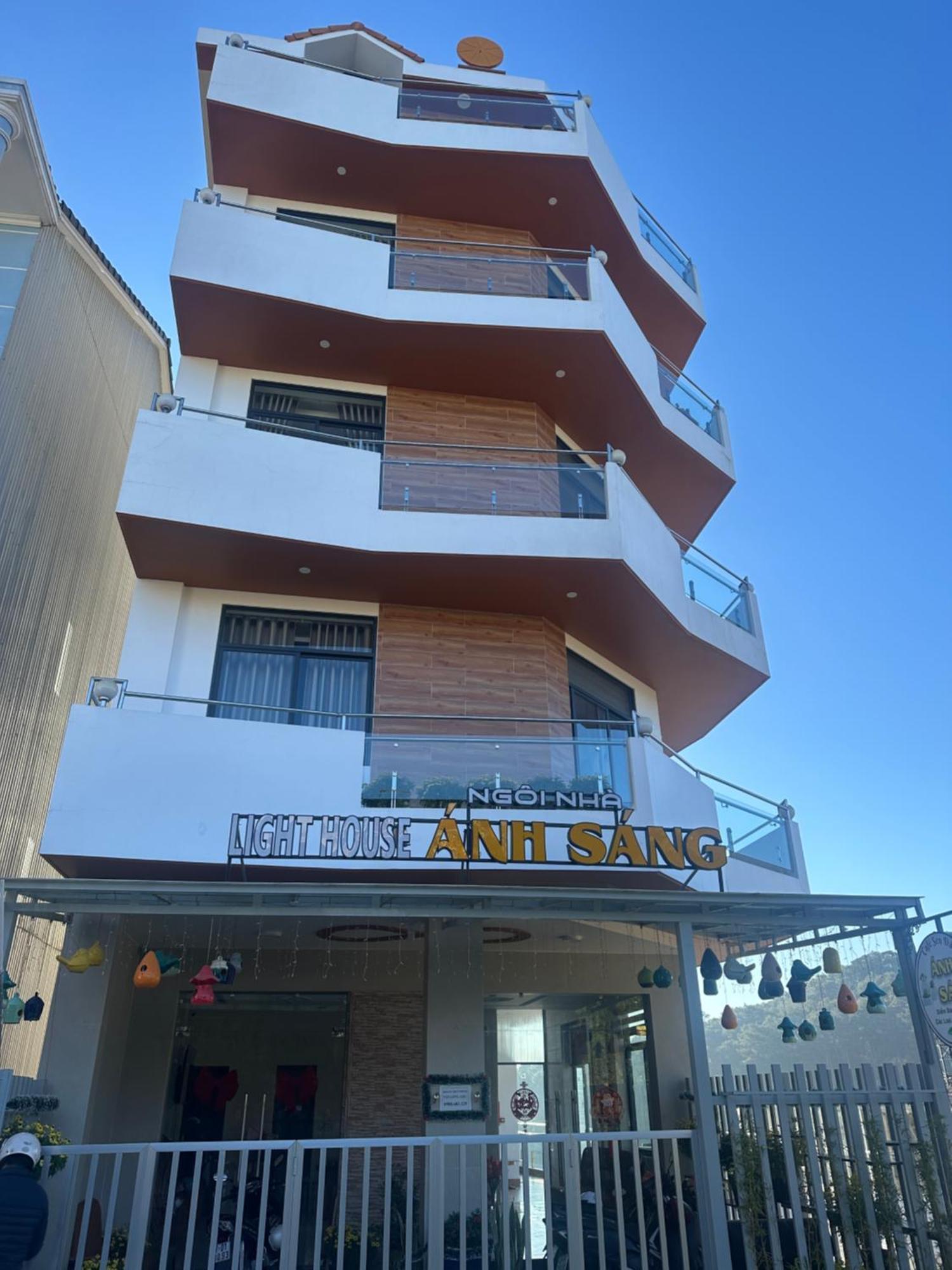 Khach San Anh Sang - Light House Hotel Da Lat Exterior foto